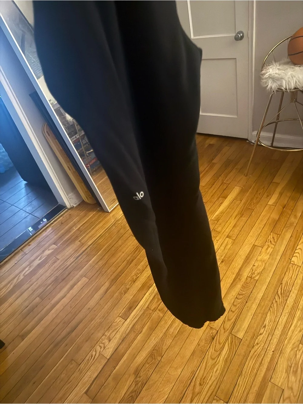 ALO Yoga Black Men's Jogger Sweatpants with Small Logo